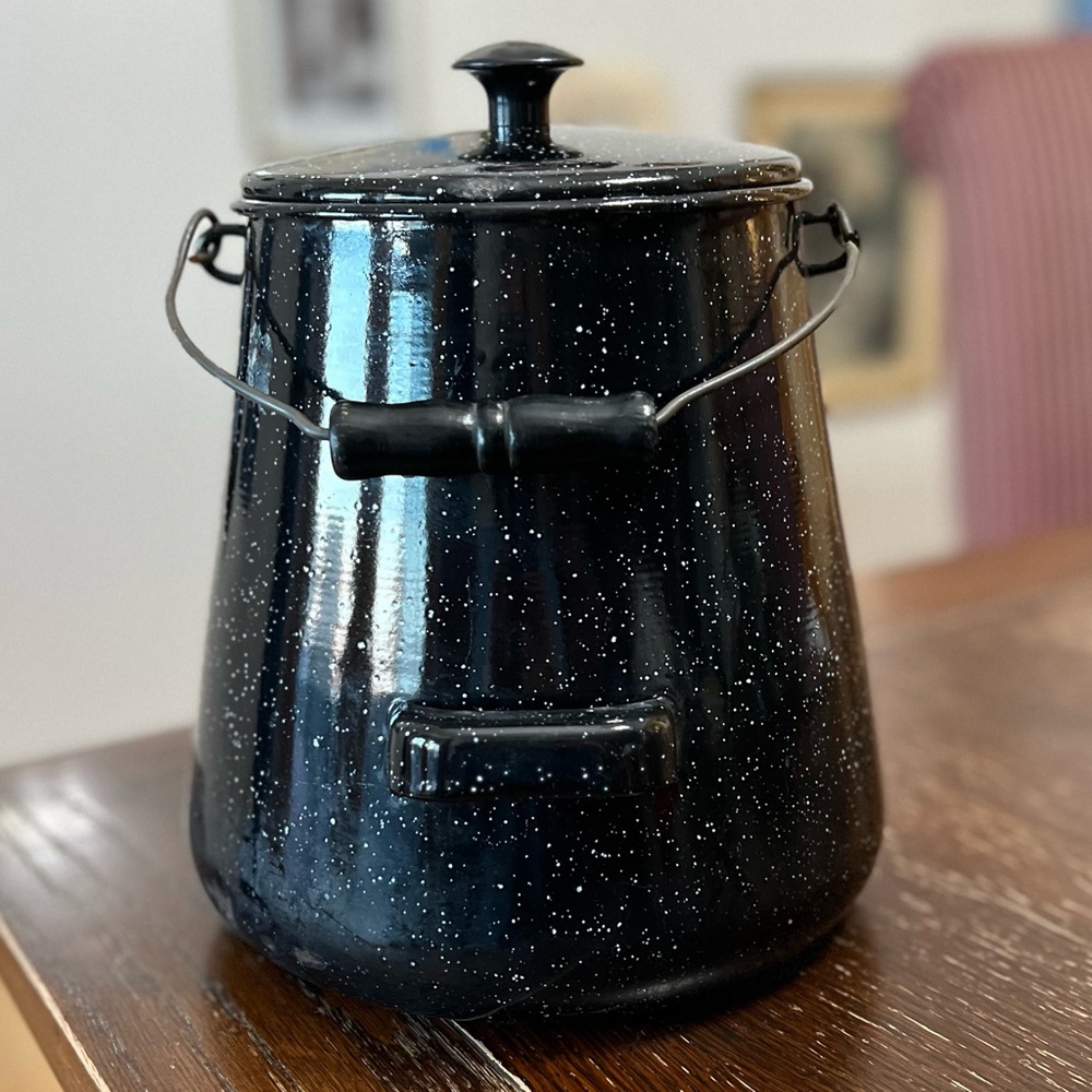 Antique, vintage enamel Cowboy Campfire coffee pot kettle